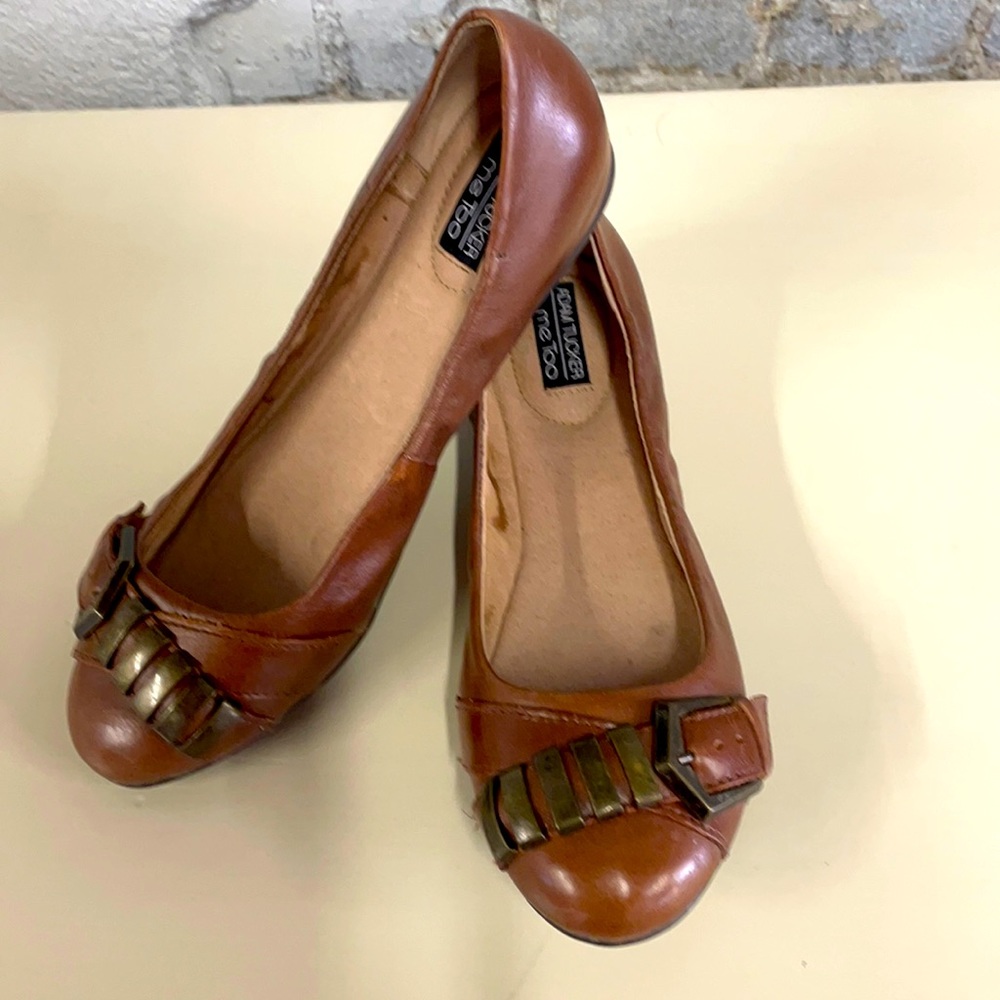 Adam Tucker shoes